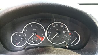 Peugeot 206 - 4