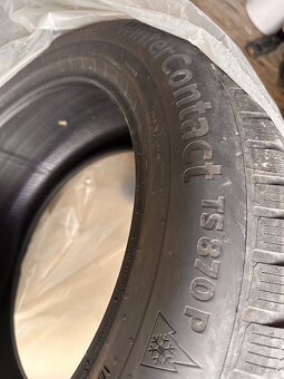 Zimné pneumatiky - 2ks 235/55 R19 a 2ks 255/55 R19 - 4