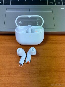 Samsung Galaxy Buds 3 Pro - 4