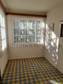 Dve stavebne parcely s rozhlohou 2025 m² s rodinnym domom - 4