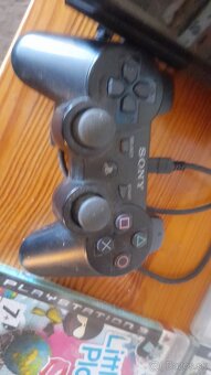 PS3 herná konzola+ovládač+hry 80eur - 4