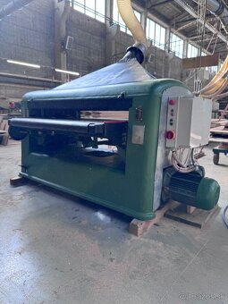 Hrúbkovacia frézka - 4