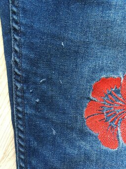 dámske rifle s výšivkou zn. HOUSE - 4