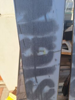 Predám freestyle lyže - 4