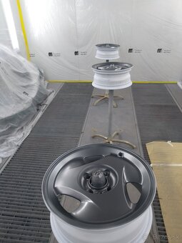 SAAB 900.  4x108 R15 - 4