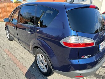 Ford S-MAX 2.0 TDCi Titanium - 4