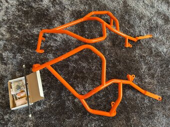 Ktm 1X90 ADV vysoké padacie rámy - 4