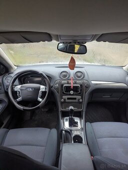 Ford Mondeo Mk4 2.0 - 4