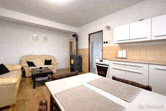 Na predaj veľký RD v Častkove za SUPER CENU - 4