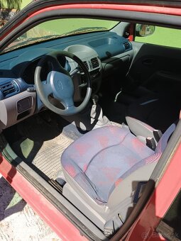 Predám Renault Clio 1.2 - 4