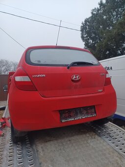 Rozpredám Hyundai I20 1.2 2012 G4LA - 4