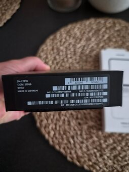 Samsung Flip 6 512GB - 4