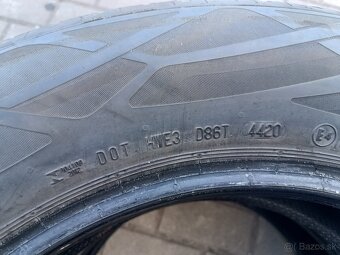 Predam 2ks letne pneu 215/65R17 Continental - 4