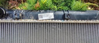 Honda CR-V CRV III 3 2006 - 2012 chladič vody - 4