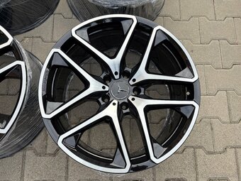 Amg Mercedes G 63 W463 R21 - 4