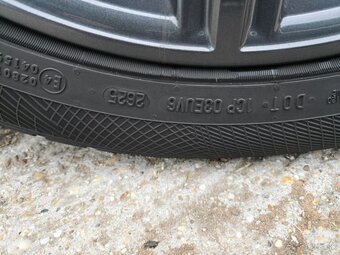 Zimne pneumatiky+hlinikove disky na BMW - 4