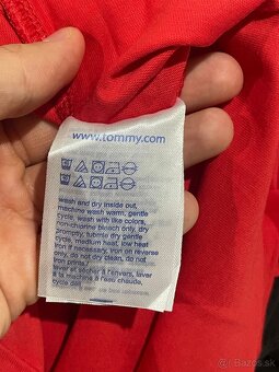 Pánske červené tričko Tommy Hilfiger - 4