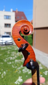 České husle - 4