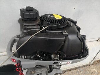 lodny zavesný motor Honda 2,3 HP štvortakt r.v.2023 - 4