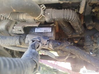 Motor a prevodovka 206 1.4 hdi - 4