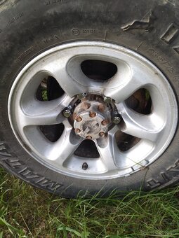 Mitsubishi - 4