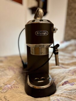 DeLonghi kávovar - 4