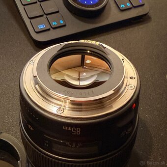 Canon EF 85mm f/1.8 USM – portrétny objektív - 4