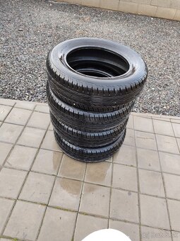 185/65R15 - 4