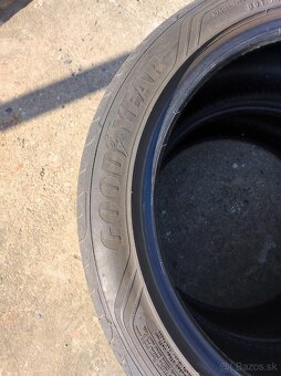 Letné pneumatiky 235/45 R18 - 4