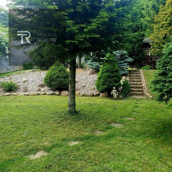 TRNAVA REALITY - 5 izb. rodinný dom, garáž, pozemok 844 m2, - 4