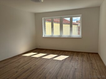Zrekonštruovaný 2-izb.byt, Nitra, centrum na prenájom - 4