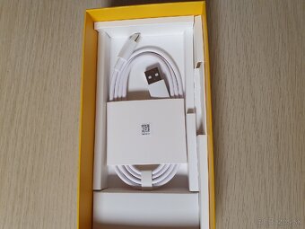 Realme C65 8GB / 256 GB - 4