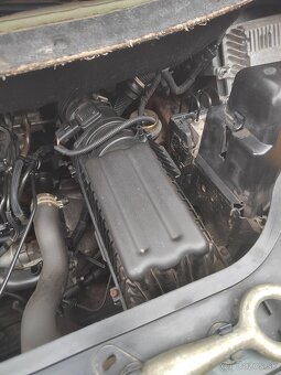 Predám Peugeot 807 hdi 2.0 100kw - 4