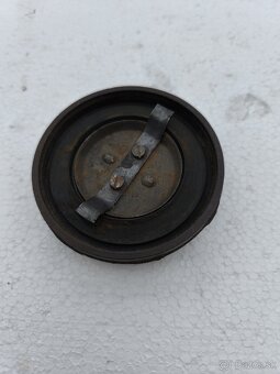 Zátka nádrže Jawa perak - 4