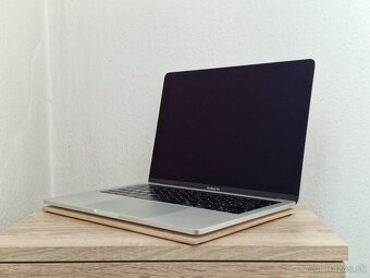Apple MacBook Pro 13" SK 2019 TouchBar + Magic Mouse - 4