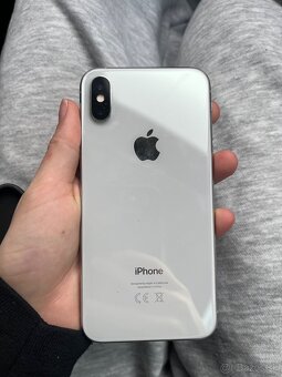 iPhone XS - 4
