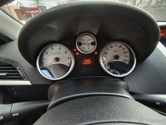 Peugeot 207 - 4