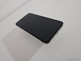 Apple iPhone Xs 100% batéria - 4