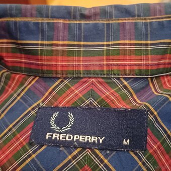 Fred Perry farebná - 4