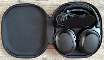 Razer Barracuda Pro - 4