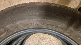 235/65R17 108V - 4