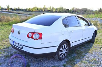 VW Passat B6 - 4