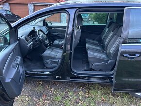 Volkswagen Sharan 2,0tdi 103kw - 4