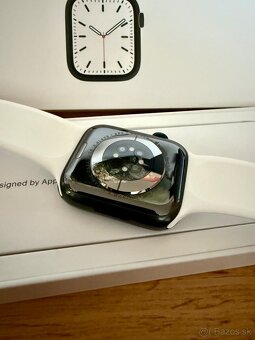 Apple Watch 7 - 45 mm, zelené - 4