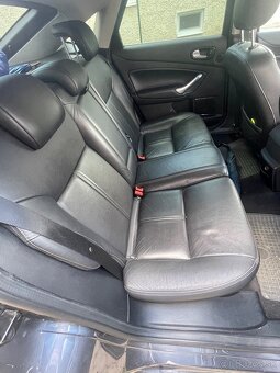 Ford Mondeo mk4 - 4