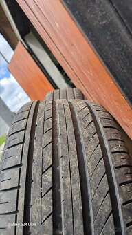 Predám letne pneu 245/30 r20 - 4