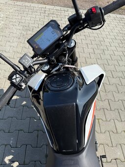KTM Duke 390 2022 TOP - 4