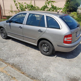 Škoda Fábia Combi - 4