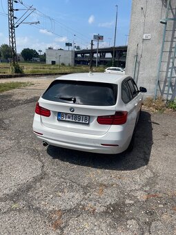 BMW 318D Touring - 4
