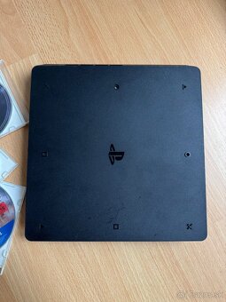 Playstation 4 slim 1000gb + 3 hry - 4